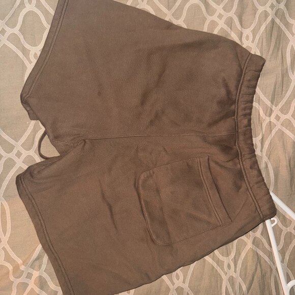 FEAR OF GOD Essentials Taupe Sweatshorts - SMALL - Picture 2 of 5